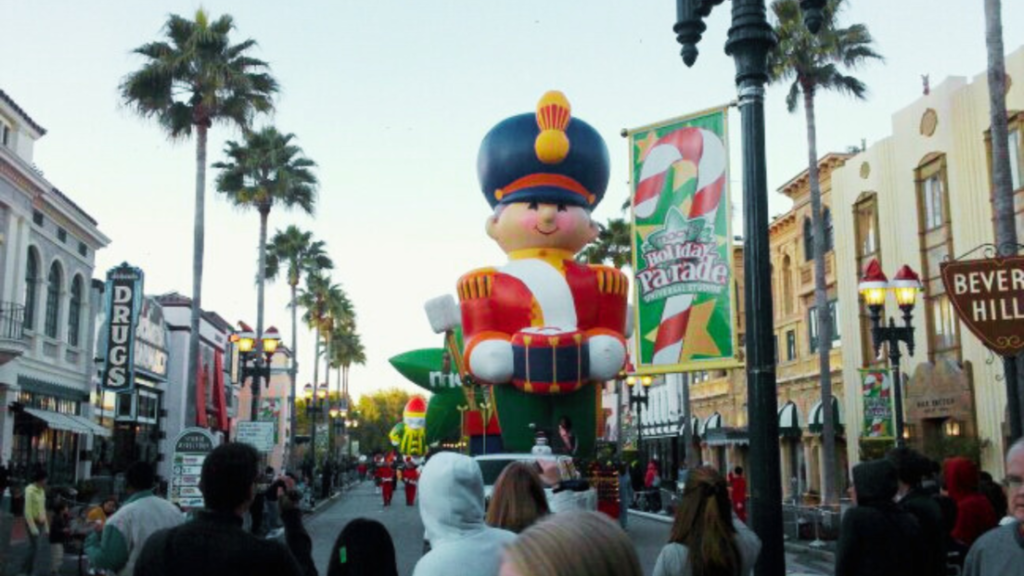 Macy's parade at Universal Studios for the Holidays