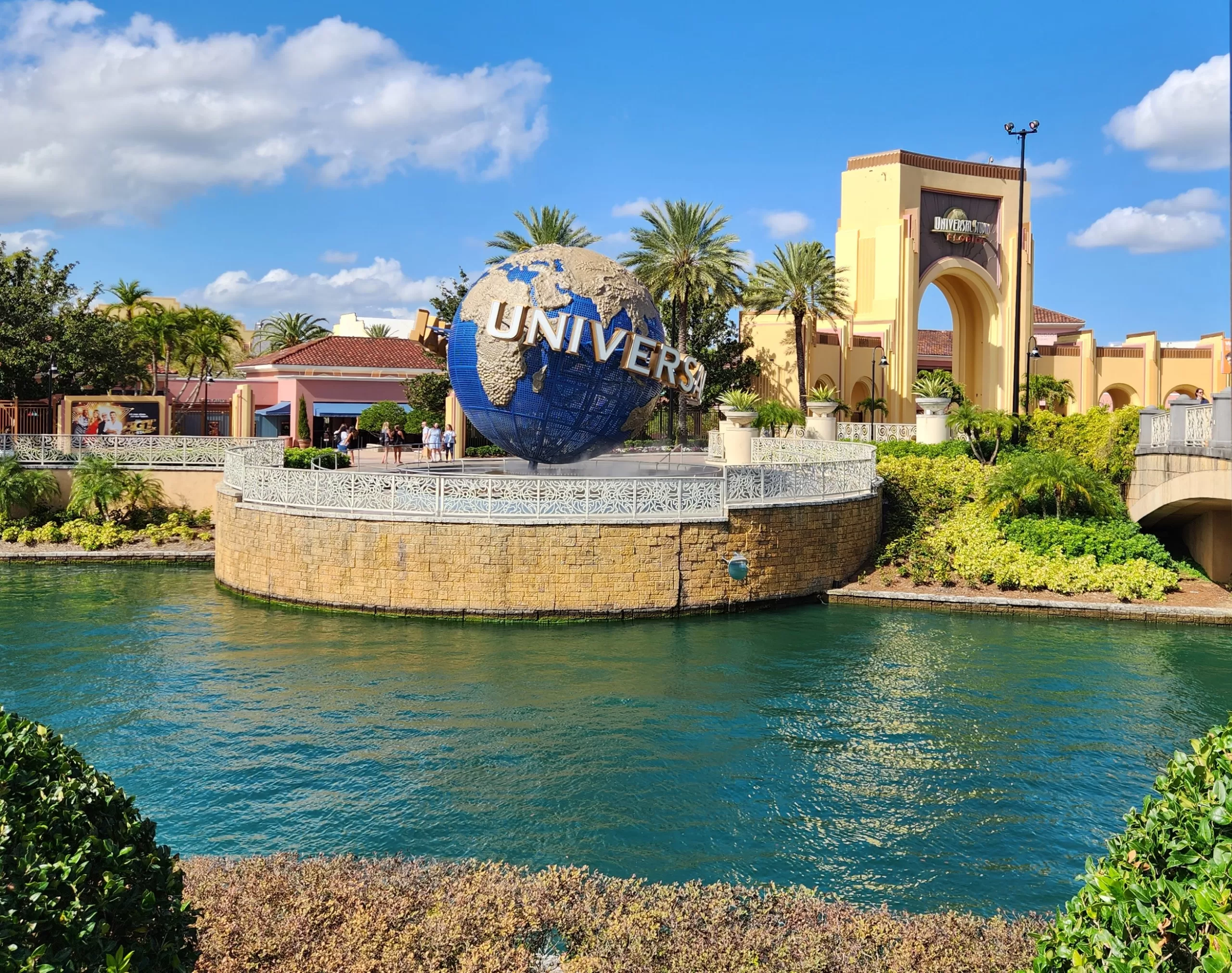 Universal Studios Sign