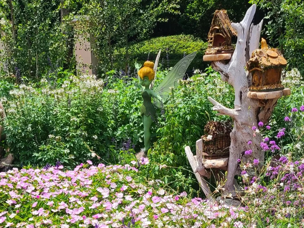 EPCOT International Flower and Garden Festival Topiary. 