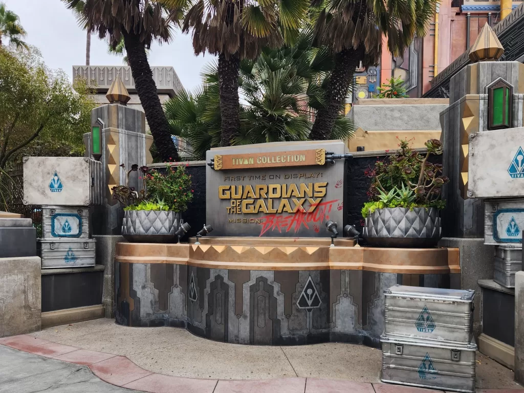 Guardians of the Galaxy: Mision Breakout Signage