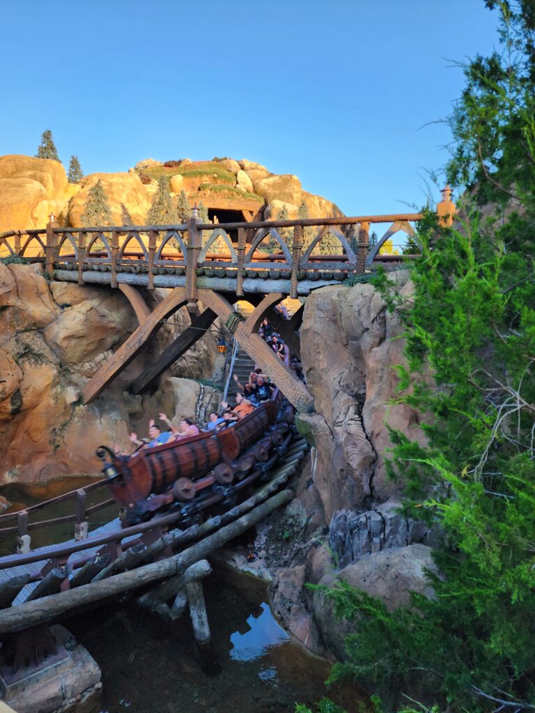 7 Dwarves Mine Train attraction.